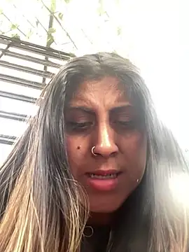 Snapshot of girl_anni chatting on February 2025 07:49:01 PM girl anni online show from February 2025 07:49:01 PM