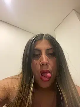 Snapshot of girl_anni chatting on February 2025 04:15:01 AM girl anni online show from February 2025 04:15:01 AM