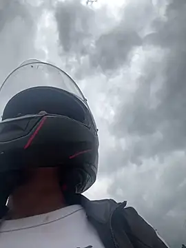 Snapshot of girl_anni chatting on February 2025 05:03:02 PM girl anni online show from February 2025 05:03:02 PM