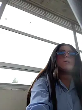 Snapshot of girl_anni chatting on February 2025 04:23:02 PM girl anni online show from February 2025 04:23:02 PM