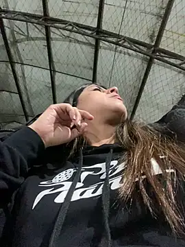 Snapshot of girl_anni chatting on February 2025 12:16:01 AM girl anni online show from February 2025 12:16:01 AM