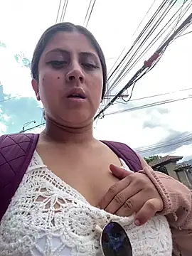 Snapshot of girl_anni chatting on February 2025 04:03:02 PM girl anni online show from February 2025 04:03:02 PM