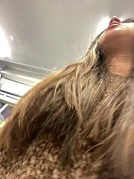 Snapshot of girl_anni chatting on March 2025 11:26:01 PM girl anni online show from March 2025 11:26:01 PM