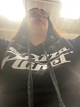 Snapshot of girl_anni chatting on March 2025 02:17:01 AM girl anni online show from March 2025 02:17:01 AM