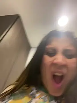 Snapshot of girl_anni chatting on March 2025 11:27:01 PM girl anni online show from March 2025 11:27:01 PM