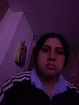 Snapshot of girl_anni chatting on March 2025 03:13:01 AM girl anni online show from March 2025 03:13:01 AM