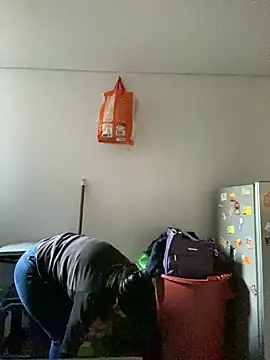 Snapshot of girl_anni chatting on March 2025 10:28:02 PM girl anni online show from March 2025 10:28:02 PM