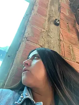 Snapshot of girl_anni chatting on March 2025 09:27:01 PM girl anni online show from March 2025 09:27:01 PM