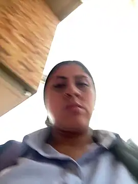 Snapshot of girl_anni chatting on March 2025 10:38:02 PM girl anni online show from March 2025 10:38:02 PM