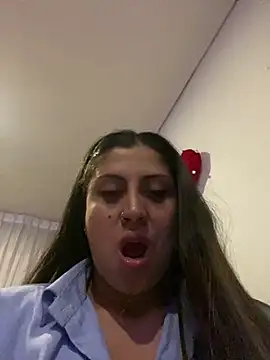 Snapshot of girl_anni chatting on March 2025 02:16:01 AM girl anni online show from March 2025 02:16:01 AM