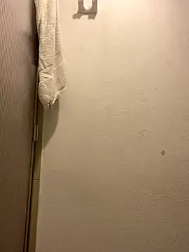 Snapshot of girl_anni chatting on September 2025 10:59:02 AM girl anni online show from September 2025 10:59:02 AM