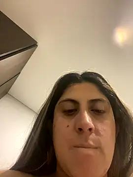 Snapshot of girl_anni chatting on September 2025 10:20:02 AM girl anni online show from September 2025 10:20:02 AM