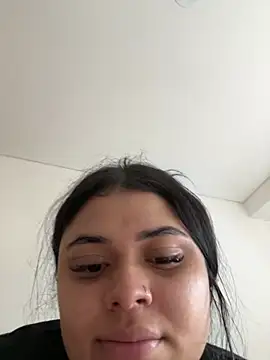 alissonfernandez  online show from January 2025 06:38:02 PM