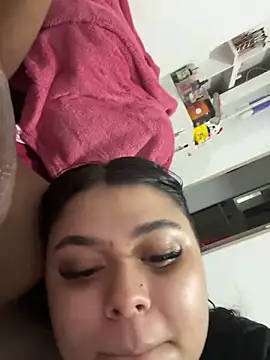 alissonfernandez  online show from January 2025 01:00:01 AM