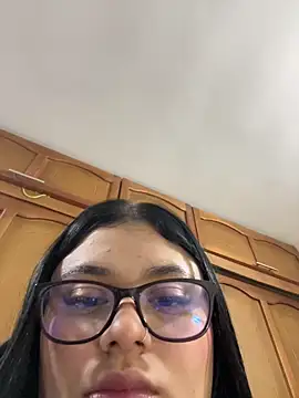 alissonfernandez  online show from November 2025 12:35:01 AM