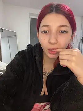 Alissa kiss online show from December 2024 12:21:02 AM