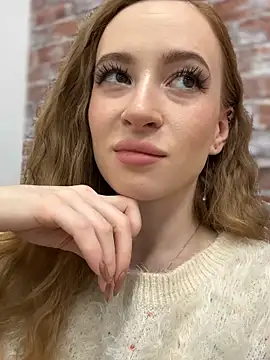 Snapshot of _AngelMoon_ chatting on October 2025 04:15:01 AM AngelMoon online show from October 2025 04:15:01 AM