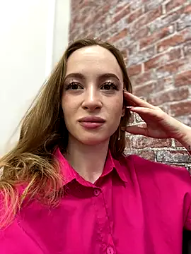 Snapshot of _AngelMoon_ chatting on October 2025 03:43:02 AM AngelMoon online show from October 2025 03:43:02 AM