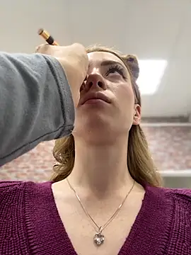 Snapshot of _AngelMoon_ chatting on November 2025 03:19:01 AM AngelMoon online show from November 2025 03:19:01 AM