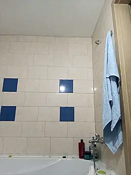 Snapshot of kila_lo chatting on January 2025 11:29:01 PM kila lo online show from January 2025 11:29:01 PM