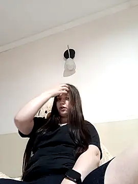 Snapshot of kila_lo chatting on February 2025 06:59:01 PM kila lo online show from February 2025 06:59:01 PM