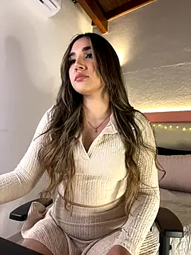 Snapshot of AniiRose chatting on October 2025 01:06:01 AM AniiRose online show from October 2025 01:06:01 AM