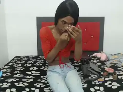 Snapshot of lucianadolll chatting on February 2025 11:02:02 AM lucianadolll online show from February 2025 11:02:02 AM