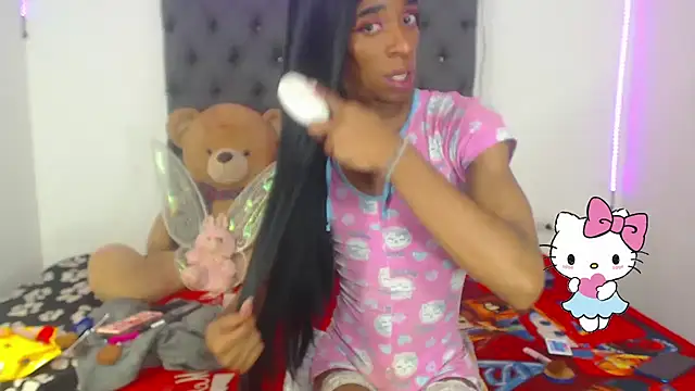 Snapshot of lucianadolll chatting on October 2025 05:57:01 PM lucianadolll online show from October 2025 05:57:01 PM