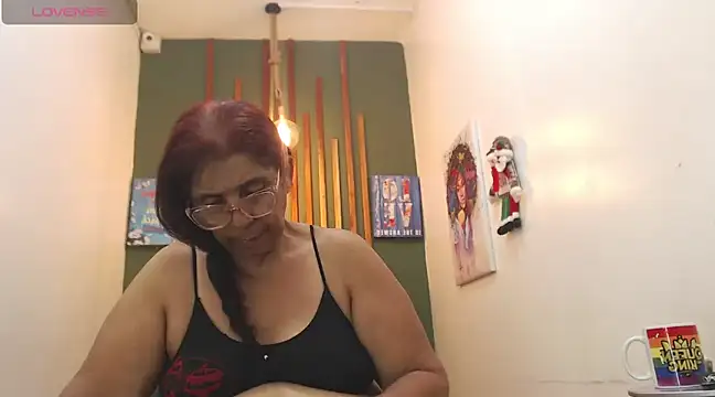 renata milf  online show from December 2024 03:09:02 PM