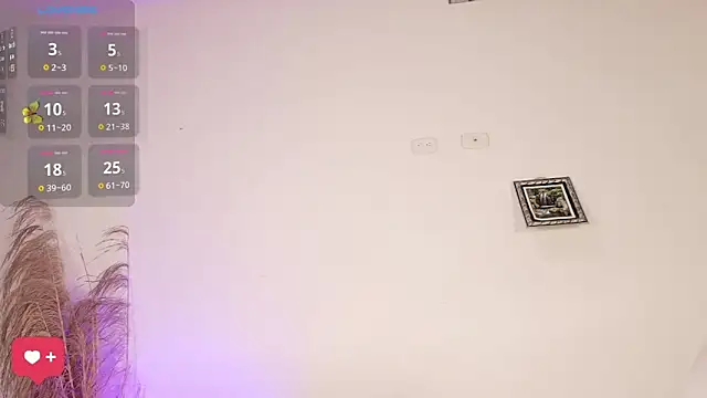 ViolettBrowns online show from December 2024 01:46:01 PM