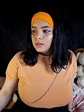 Snapshot of sophia_cute1_1 chatting on November 2025 02:15:01 PM sophia cute1 1 online show from November 2025 02:15:01 PM