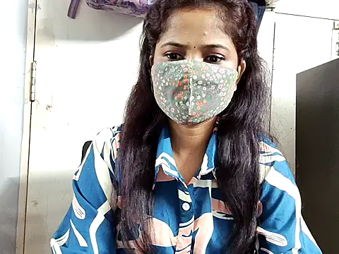 samosa73 online show from October 2025 06:48:01 PM