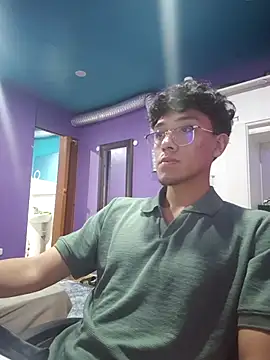 Snapshot of Fabpingon chatting on September 2025 08:47:01 AM Fabpingon online show from September 2025 08:47:01 AM