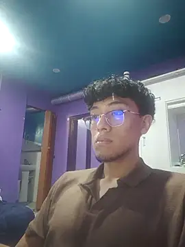 Snapshot of Fabpingon chatting on September 2025 07:37:02 PM Fabpingon online show from September 2025 07:37:02 PM