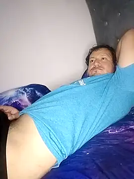 Alee3xxx online show from October 2025 11:24:02 PM