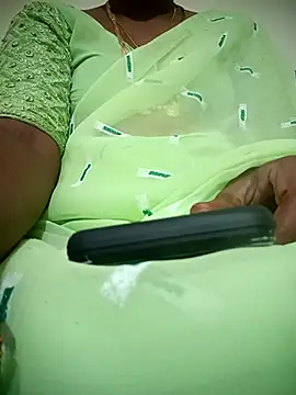 Snapshot of Telugu-mirchi chatting on November 2025 06:32:01 PM Telugu-mirchi online show from November 2025 06:32:01 PM