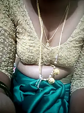 Snapshot of Telugu-mirchi chatting on November 2025 06:18:02 PM Telugu-mirchi online show from November 2025 06:18:02 PM