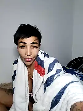 Snapshot of Alison_fitness chatting on February 2025 01:49:02 AM Alison fitness online show from February 2025 01:49:02 AM