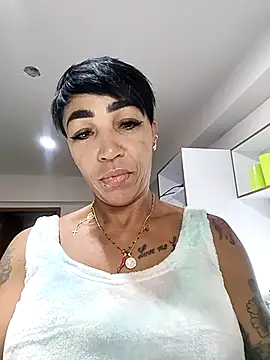 Snapshot of Alison_fitness chatting on February 2025 10:53:02 AM Alison fitness online show from February 2025 10:53:02 AM