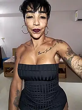 Snapshot of Alison_fitness chatting on March 2025 09:43:02 PM Alison fitness online show from March 2025 09:43:02 PM