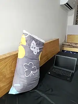 Snapshot of Alison_fitness chatting on March 2025 10:53:01 PM Alison fitness online show from March 2025 10:53:01 PM