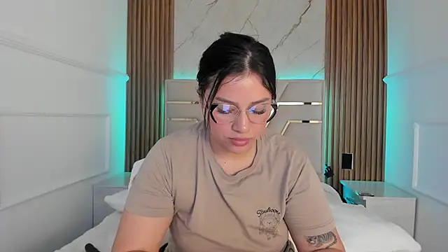 CelestteBloom online show from December 2024 12:49:01 PM
