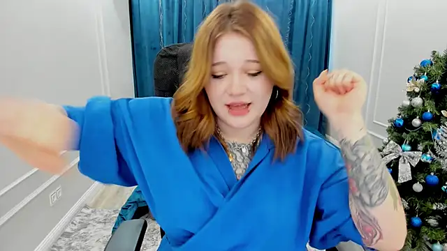MoonLghte online show from January 2025 12:37:01 PM