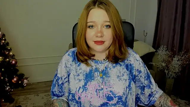 MoonLghte online show from January 2025 07:49:01 PM
