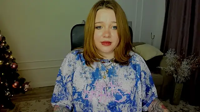 MoonLghte online show from January 2025 10:51:01 PM