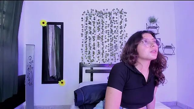 Noellesable online show from December 2024 09:35:01 PM