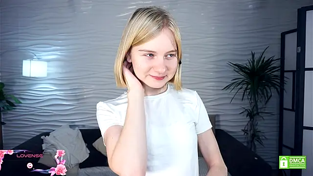 Snapshot of OdelinaFicken chatting on November 2025 05:20:01 AM OdelinaFicken online show from November 2025 05:20:01 AM