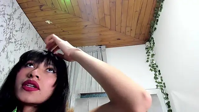 carla 77 online show from March 2025 12:31:02 PM
