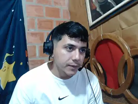 Horny dirty boy online show from January 2025 01:24:01 AM