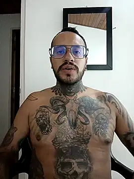 Nicky smith   online show from December 2024 02:38:01 AM